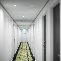 Отель Wakeup Copenhagen - Borgergade Дания, Копенгаген - 4 отзыва об отеле, цены и фото номеров - забронировать отель Wakeup Copenhagen - Borgergade онлайн интерьер отеля фото 3