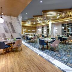 The S Hotel Al Barsha гостиничный бар