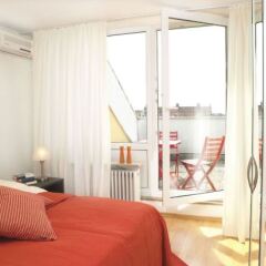 Апартаменты Frederics Serviced Apartments Мюнхен комната для гостей фото 3