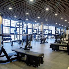 Tryp Barcelona Apolo Hotel спортивное сооружение