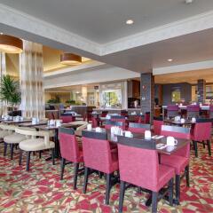 Отель Hilton Garden Inn Calgary Airport Канада, Калгари - отзывы, цены и фото номеров - забронировать отель Hilton Garden Inn Calgary Airport онлайн питание