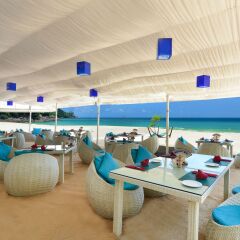 Отель Andaman White Beach Resort Таиланд, пляж Банг-Тао - 3 отзыва об отеле, цены и фото номеров - забронировать отель Andaman White Beach Resort онлайн гостиничный бар
