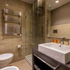 Hotel Condotti 3* Стандартный номер с двуспальной кроватью фото 24