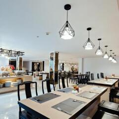 Отель Mikes Place Hotel Таиланд, Бангкок - отзывы, цены и фото номеров - забронировать отель Mikes Place Hotel онлайн ресторан
