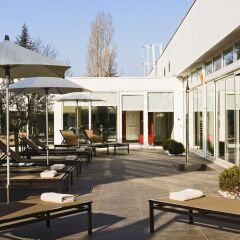 Отель Pullman Toulouse Airport Франция, Бланьяк - отзывы, цены и фото номеров - забронировать отель Pullman Toulouse Airport онлайн бассейн