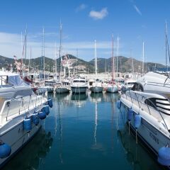 Отель Marina Place Resort Генуя приотельная территория
