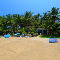 Отель Jaga Bay Resort пляж