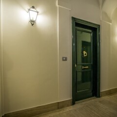 Отель Trevi Contemporary Suite Италия, Рим - отзывы, цены и фото номеров - забронировать отель Trevi Contemporary Suite онлайн интерьер отеля