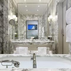 Hotel Sacher 5* Улучшенный номер с различными типами кроватей фото 5