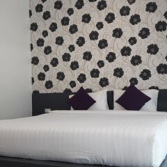 Отель The Fong Krabi Resort сейф в номере