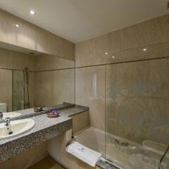 Отель Motel Cancun León ванная