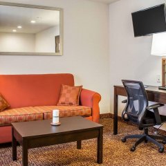 Rodeway Inn Milford in Milford, United States of America from 103$, photos, reviews - zenhotels.com guestroom