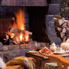 Отель Le Sherpa Val Thorens Hôtels-Chalets de Tradition интерьер отеля