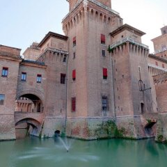 Отель Agriturismo Fattoria Corte Roeli Малальберго бассейн