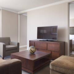 Отель Pacific Gateway Hotel Канада, Ричмонд - отзывы, цены и фото номеров - забронировать отель Pacific Gateway Hotel онлайн комната для гостей
