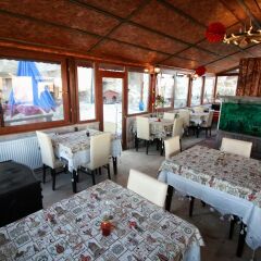 Отель Nar Cave House питание