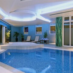 Residhome Appart Hotel Paris-Massy бассейн фото 2