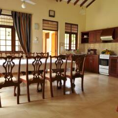 Отель Lake View Bungalow Yala в номере