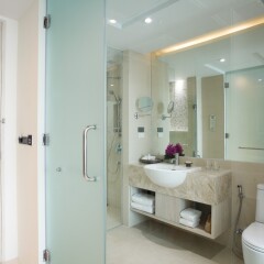 Отель Splash Beach Resort ванная фото 2
