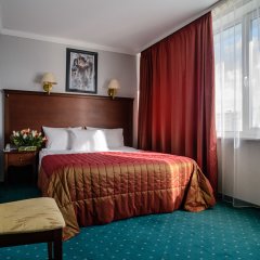 Калуга в Калуге - забронировать гостиницу Калуга, цены и фото номеров комната для гостей фото 5