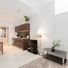 Отель Modern 1BR Home in Kings Cross! 3 Guests Лондон фото 13