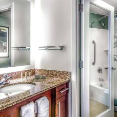 Отель Residence Inn Arlington Courthouse ванная