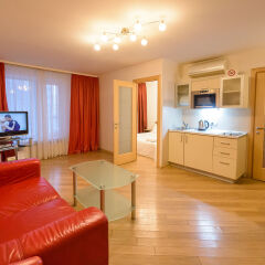 Гостиница Partner Guest House Khreschatyk комната для гостей фото 7