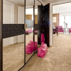 Отель Hyatt Regency Nice Palais de la Mediterranee Франция, Ницца - 2 отзыва об отеле, цены и фото номеров - забронировать отель Hyatt Regency Nice Palais de la Mediterranee онлайн сауна