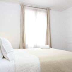 Апартаменты Saint Germain - Le Bon Marche Apartment комната для гостей фото 2
