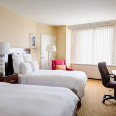 Отель Crystal City Marriott at Reagan National Airport США, Арлингтон - отзывы, цены и фото номеров - забронировать отель Crystal City Marriott at Reagan National Airport онлайн комната для гостей