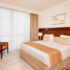 Отель JA Oasis Beach Tower комната для гостей фото 4