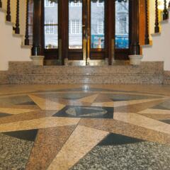 Crystal Plaza Hotel Стокгольм парковка