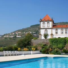 Отель Casa das Torres de Oliveira Португалия, Мезан-Фриу - отзывы, цены и фото номеров - забронировать отель Casa das Torres de Oliveira онлайн бассейн