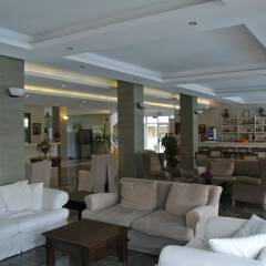 Begonville Hotel гостиничный бар