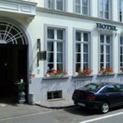 Hotel Patritius парковка