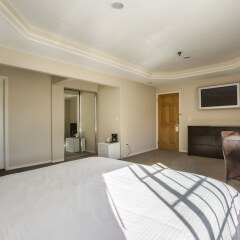 Отель Wilshire Crest Hotel США, Лос-Анджелес - отзывы, цены и фото номеров - забронировать отель Wilshire Crest Hotel онлайн фото 9