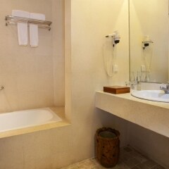 Отель Keraton Jimbaran Beach Resort ванная