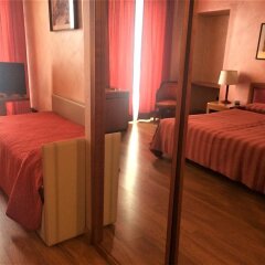 Отель Intra Hotel Италия, Вербания - отзывы, цены и фото номеров - забронировать отель Intra Hotel онлайн комната для гостей фото 3
