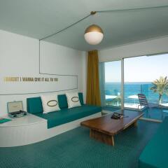 Отель Dorado Ibiza Suites - Adults Only Испания, Сант Джордин де Сес Салинес - отзывы, цены и фото номеров - забронировать отель Dorado Ibiza Suites - Adults Only онлайн комната для гостей фото 4