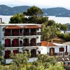 Отель Takis Studios Греция, Скиатос - отзывы, цены и фото номеров - забронировать отель Takis Studios онлайн приотельная территория