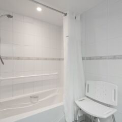 Отель Ramada Plaza by Wyndham Gatineau/Manoir du Casino Канада, Гатино - отзывы, цены и фото номеров - забронировать отель Ramada Plaza by Wyndham Gatineau/Manoir du Casino онлайн ванная фото 2