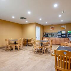 Отель Quality Inn Tully I-81 питание фото 3