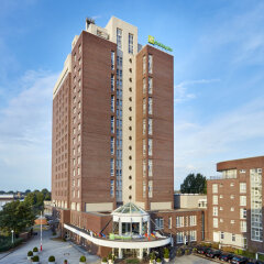 Отель Holiday Inn Hamburg парковка