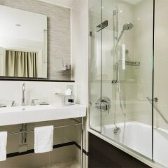 St James Court, A Taj Hotel (Ex.Crowne Plaza) Лондон ванная