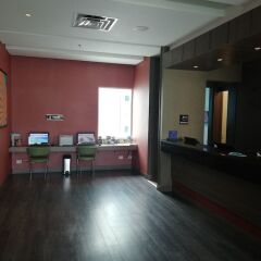 Отель Hampton by Hilton Cali детские мероприятия