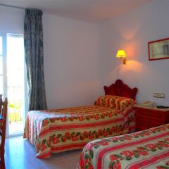 Отель Hostal Italia Испания, Фуэнхирола - отзывы, цены и фото номеров - забронировать отель Hostal Italia онлайн детские мероприятия