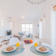 Отель Exclusive Penthouse Terrace & Garage в номере