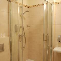 Hotel Topaz Poznan Centrum ванная