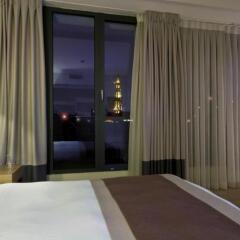 Отель B-aparthotel Grand Place спа
