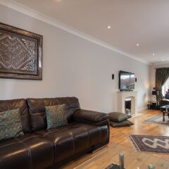 Отель The Bluestone Villa комната для гостей